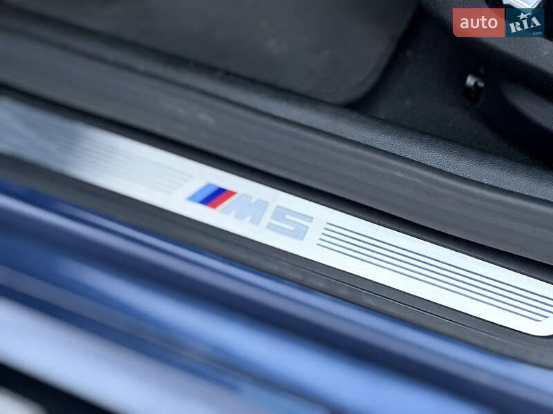 Седан BMW 5 Series 2020 в Тернополе