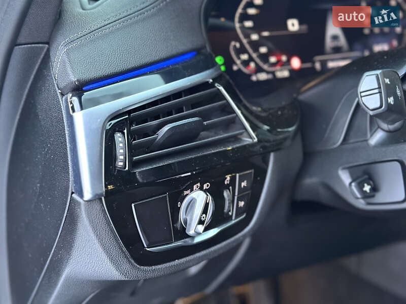 Седан BMW 5 Series 2020 в Тернополе