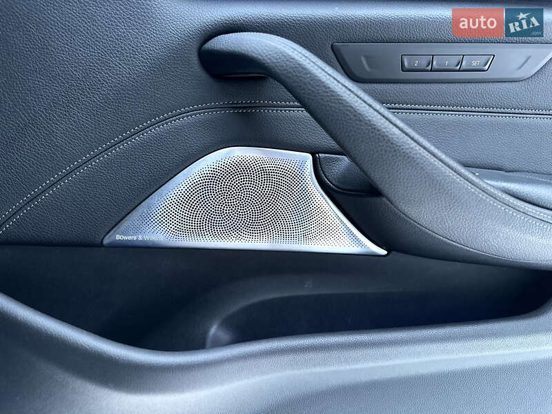 Седан BMW 5 Series 2020 в Тернополе