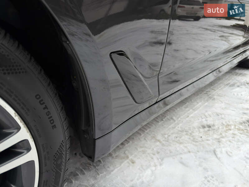 Седан BMW 5 Series 2017 в Мукачевому