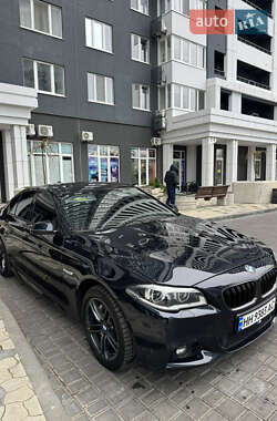 Седан BMW 5 Series 2015 в Одессе