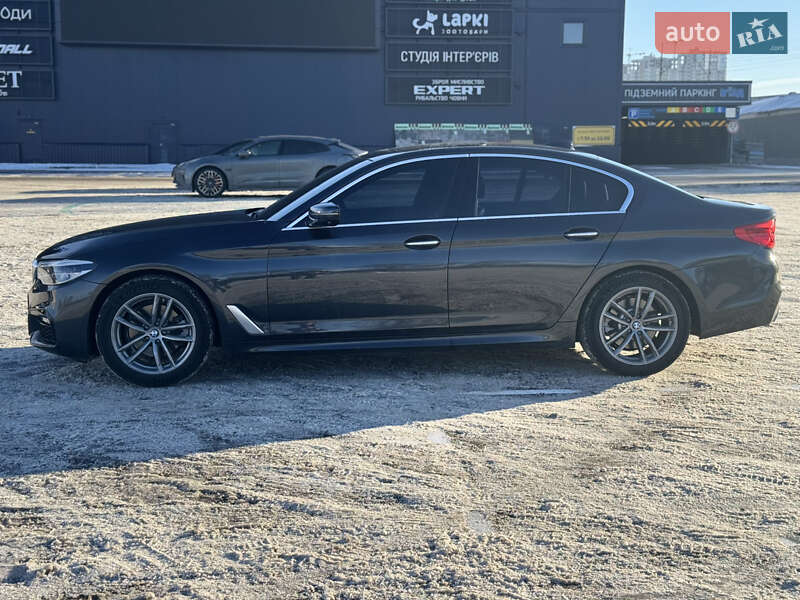 Седан BMW 5 Series 2017 в Киеве фото 4 Седан BMW 5 Series 2017 в Киеве