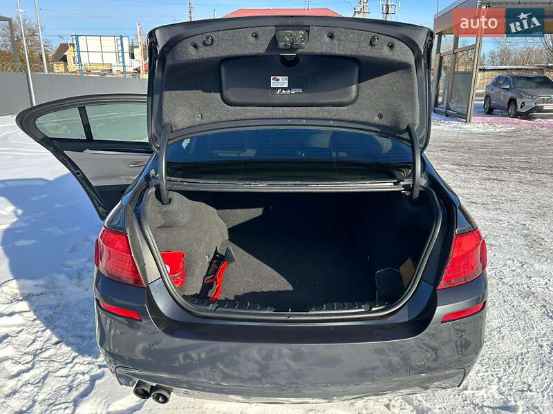 Седан BMW 5 Series 2011 в Киеве фото 39 Седан BMW 5 Series 2011 в Киеве
