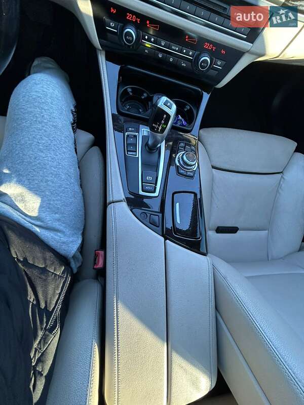 Седан BMW 5 Series 2011 в Киеве фото 46 Седан BMW 5 Series 2011 в Киеве