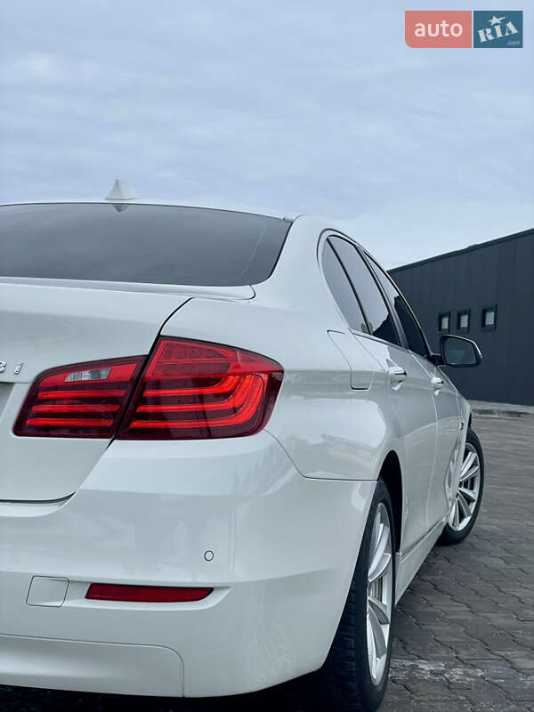 Седан BMW 5 Series 2014 в Виннице