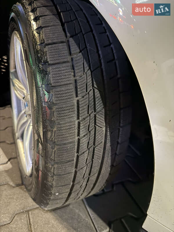 Седан BMW 5 Series 2012 в Хмельницькому