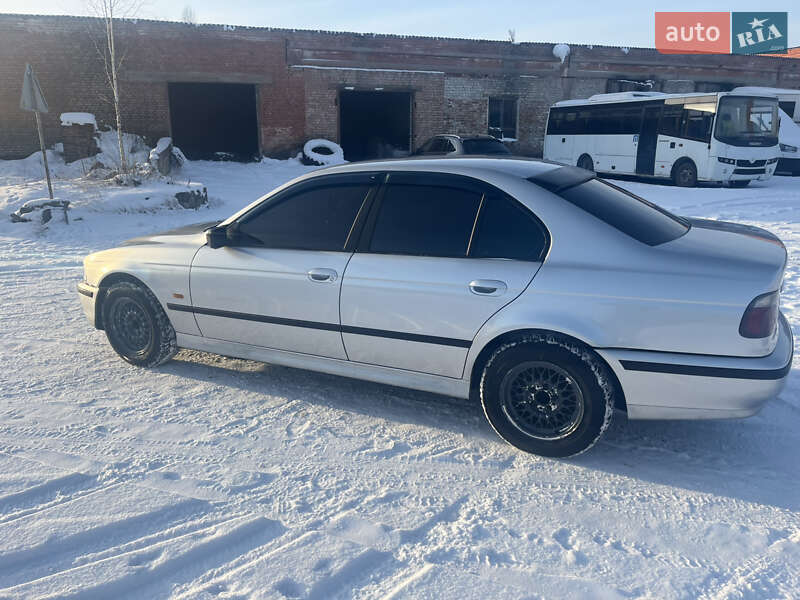 Седан BMW 5 Series 1999 в Житомире