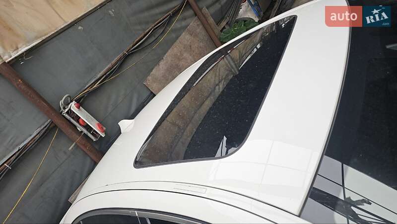 Седан BMW 5 Series 2014 в Киеве