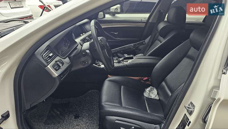 Седан BMW 5 Series 2014 в Киеве