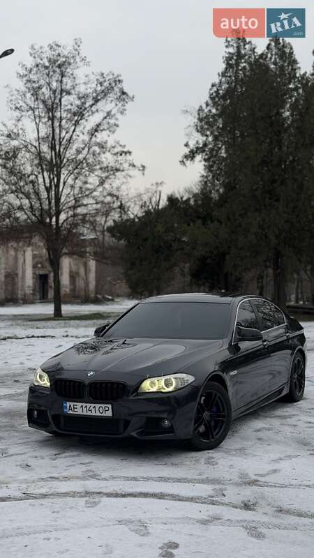 Седан BMW 5 Series 2012 в Кривом Роге