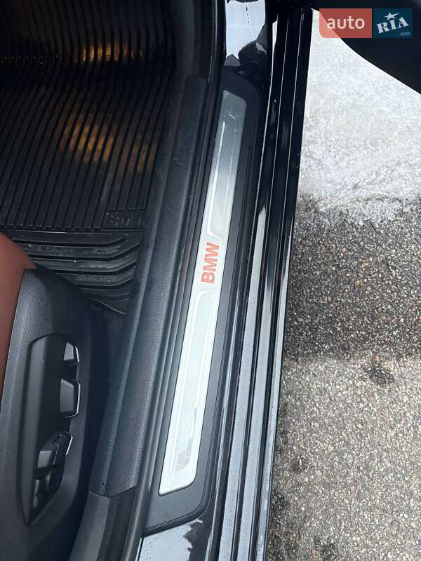 Седан BMW 5 Series 2015 в Запорожье