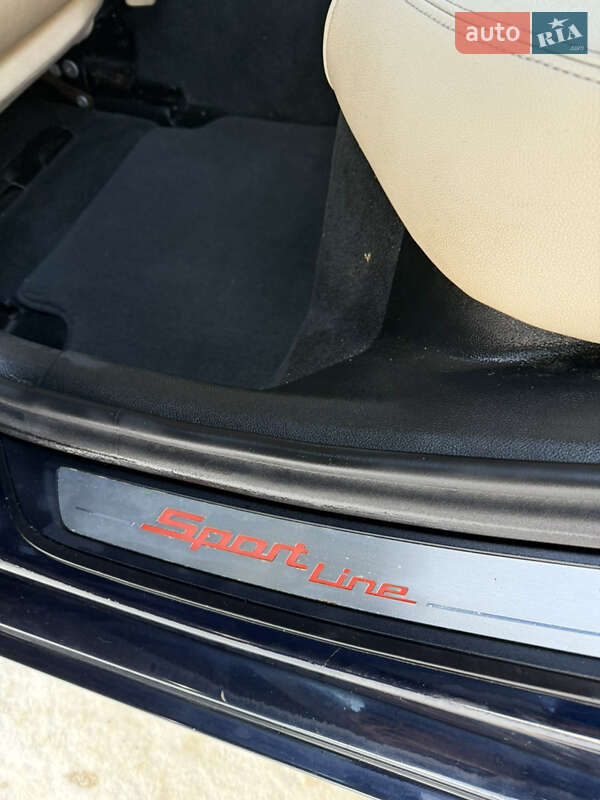 Седан BMW 5 Series 2017 в Львове