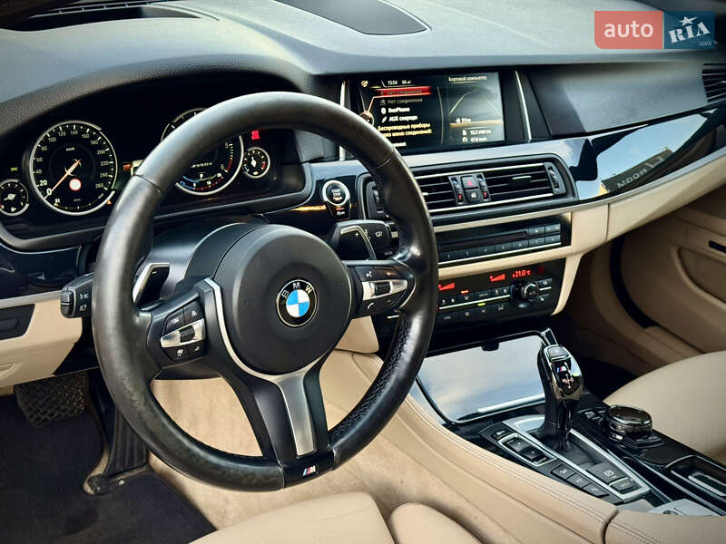 Седан BMW 5 Series 2015 в Киеве