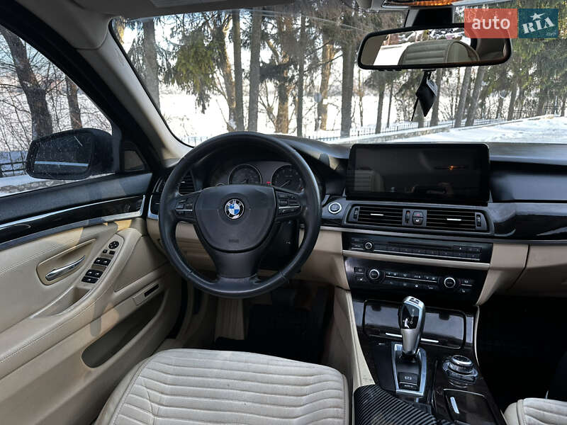 Седан BMW 5 Series 2011 в Тернополе