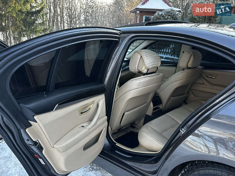 Седан BMW 5 Series 2011 в Тернополе