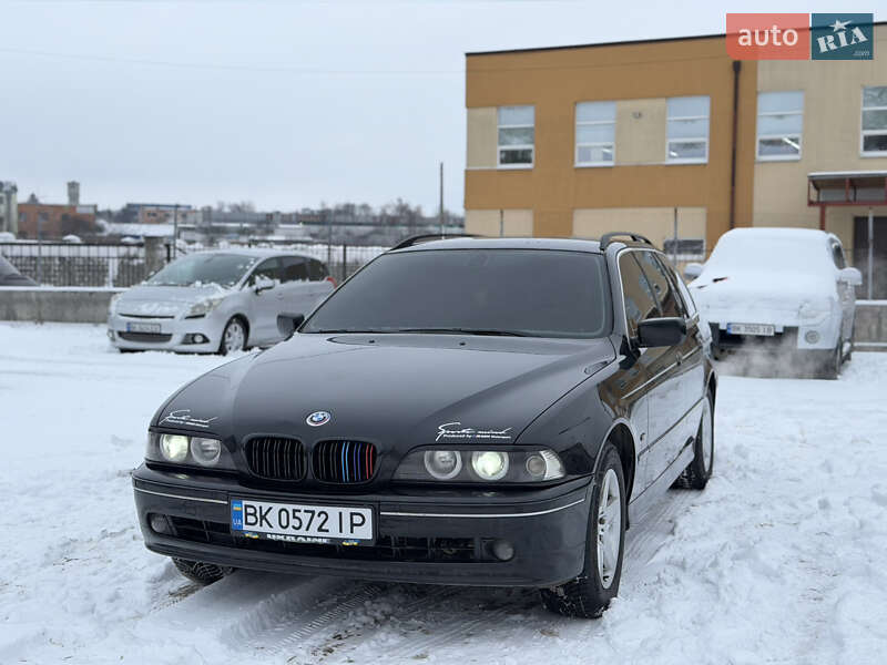 Универсал BMW 5 Series 2001 в Ровно