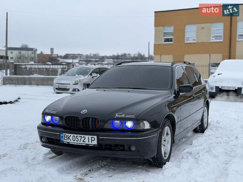 Универсал BMW 5 Series 2001 в Ровно