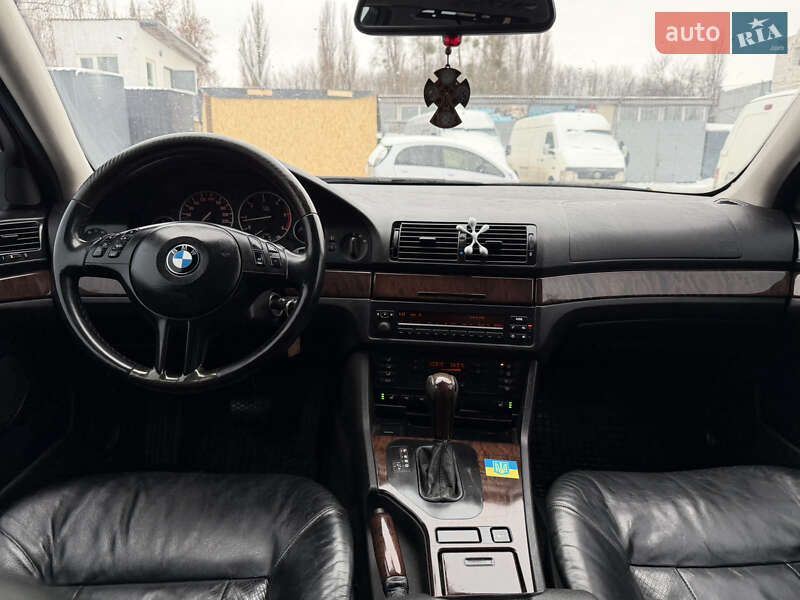 Универсал BMW 5 Series 2001 в Ровно