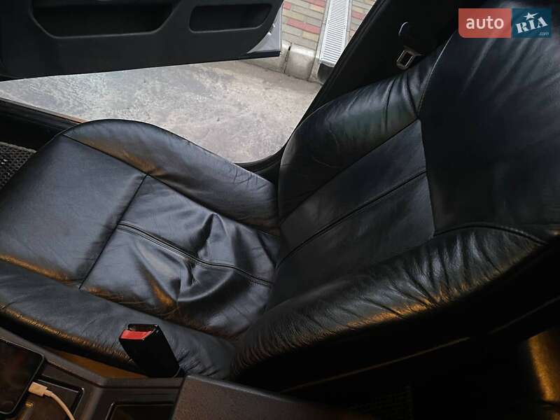 Седан BMW 5 Series 2003 в Белгороде-Днестровском фото 15 Седан BMW 5 Series 2003 в Белгороде-Днестровском