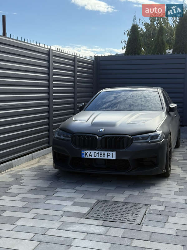 Седан BMW 5 Series 2018 в Киеве