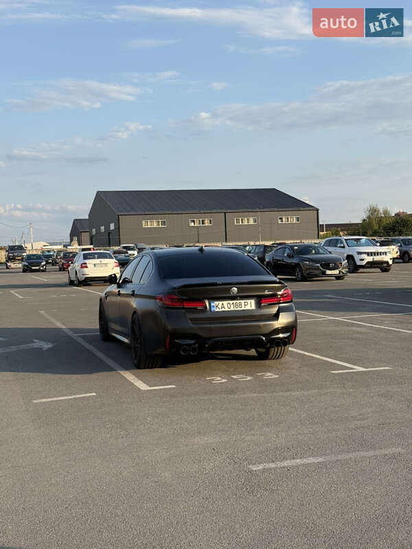 Седан BMW 5 Series 2018 в Киеве