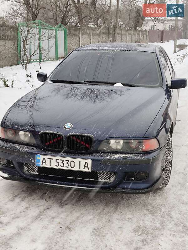 Седан BMW 5 Series 1998 в Тлумачі