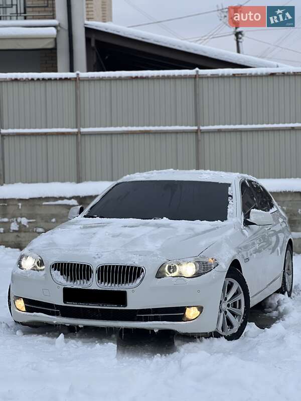 BMW 5 Series 2012
