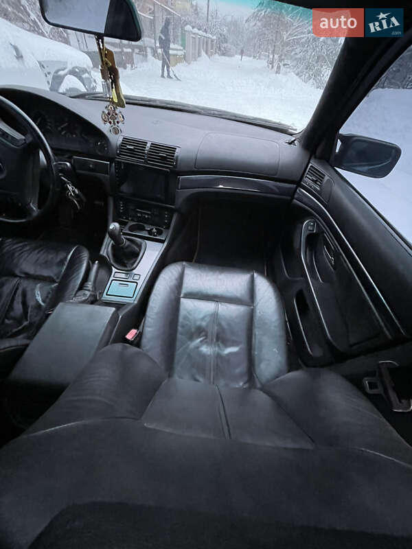 Седан BMW 5 Series 1996 в Солонке