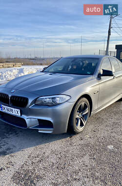 Седан BMW 5 Series 2010 в Корце
