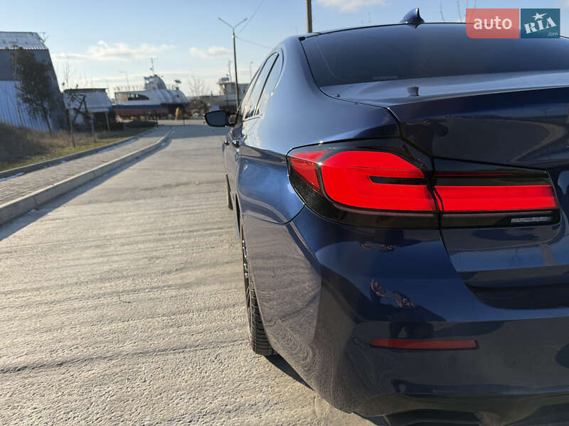Седан BMW 5 Series 2018 в Николаеве