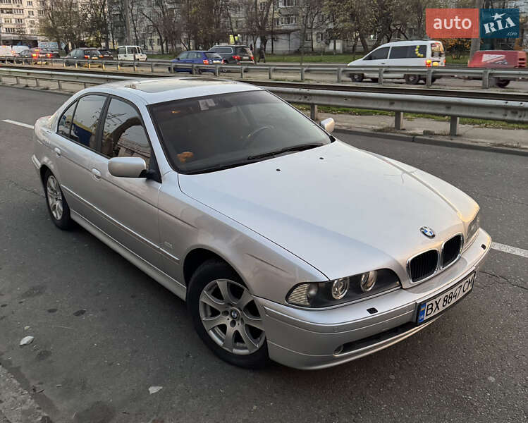 BMW 5 Series 2002 BMW 5 Series 2002