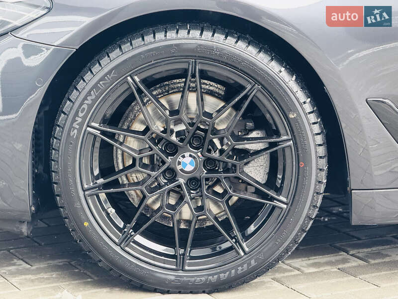 Универсал BMW 5 Series 2021 в Мукачево