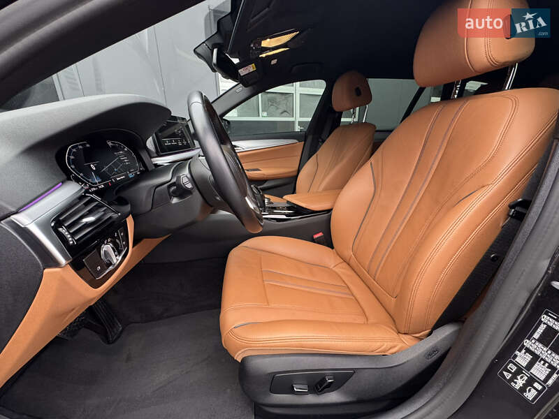 Универсал BMW 5 Series 2021 в Мукачево