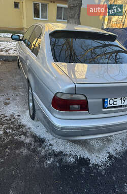 Седан BMW 5 Series 2001 в Черновцах