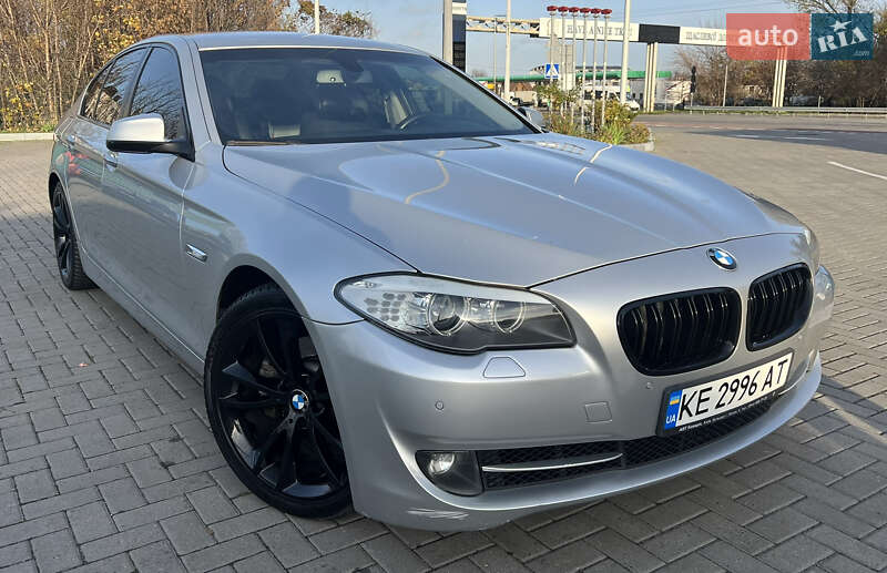 BMW 5 Series 2012