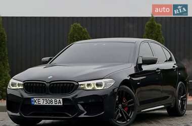 Седан BMW 5 Series 2017 в Львові