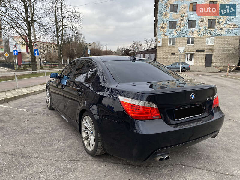 Седан BMW 5 Series 2007 в Днепре