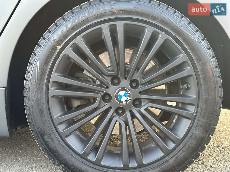 Седан BMW 5 Series 2017 в Ужгороде фото 16 Седан BMW 5 Series 2017 в Ужгороде