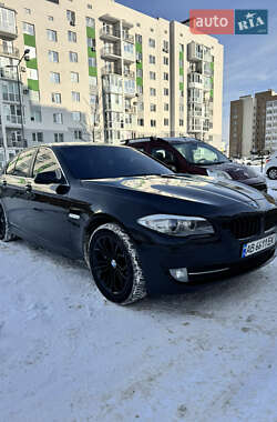 Седан BMW 5 Series 2013 в Виннице