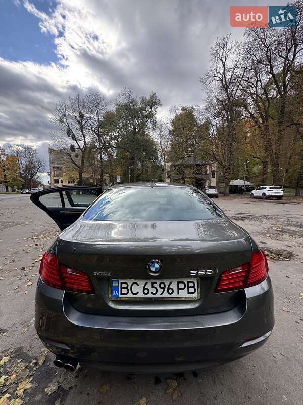 Седан BMW 5 Series 2014 в Львове