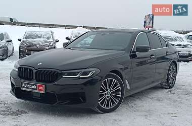 Седан BMW 5 Series 2017 в Львове