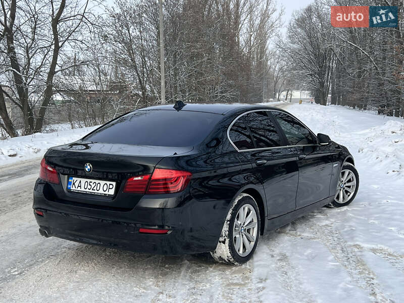 Седан BMW 5 Series 2016 в Киеве