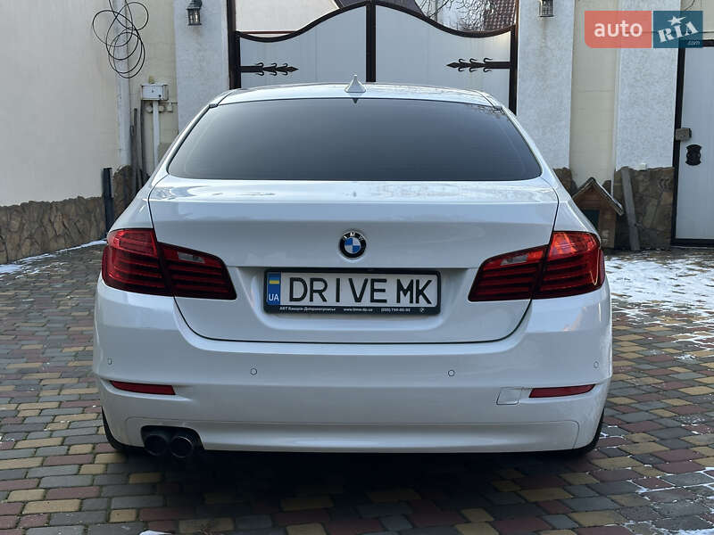 Седан BMW 5 Series 2016 в Миколаєві