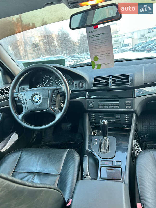 Универсал BMW 5 Series 2000 в Запорожье