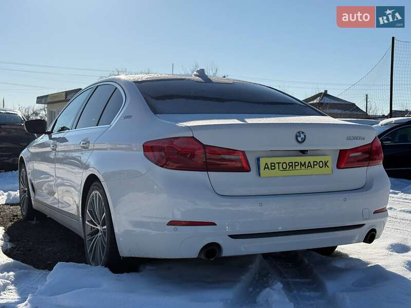 Седан BMW 5 Series 2018 в Ужгороде