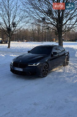 Седан BMW 5 Series 2017 в Ровно