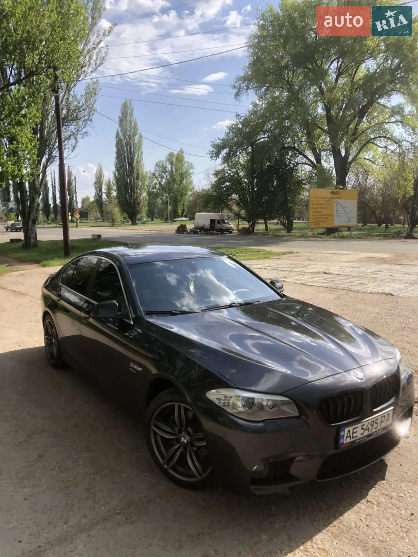 2011 BMW 5er - мініатюра 2