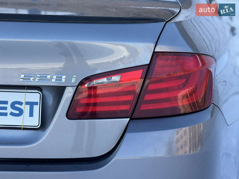 Седан BMW 5 Series 2011 в Киеве