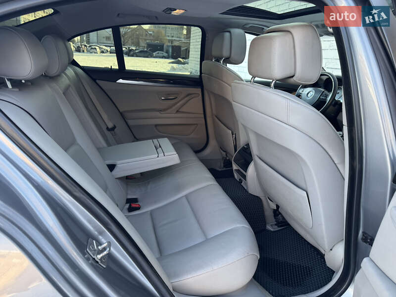 Седан BMW 5 Series 2011 в Киеве
