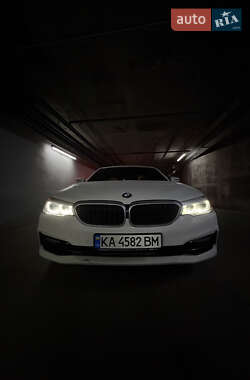 Седан BMW 5 Series 2017 в Киеве